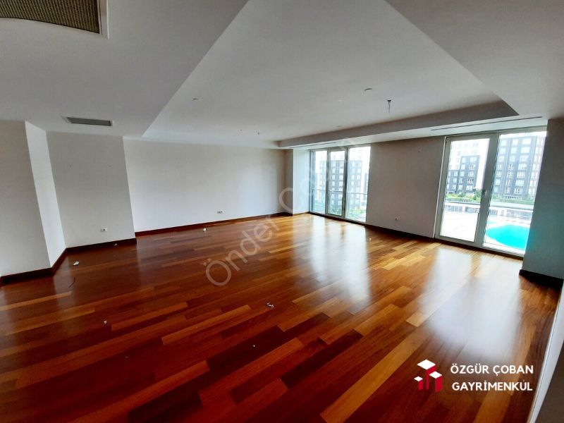 Mashattan 4+1 Kiralık Daire &#8211; Alçak kat, nefis manzara (4+1 for Rent)